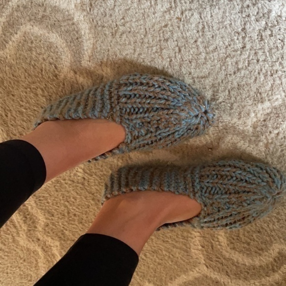 Knit socks slippers booties women’s